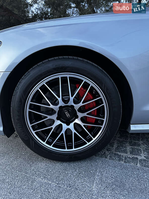 Седан Audi A6 2015 в Днепре