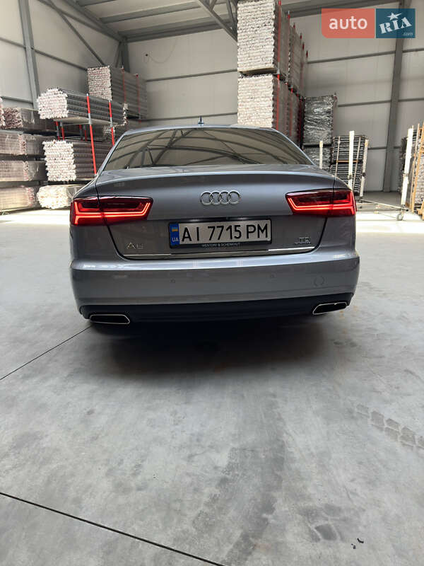 Седан Audi A6 2015 в Черновцах