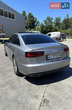 Седан Audi A6 2015 в 