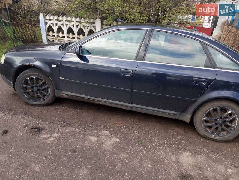 Седан Audi A6 2001 в Херсоне