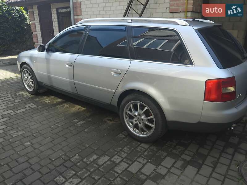Универсал Audi A6 2002 в Ровно