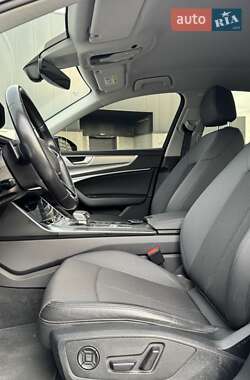 Седан Audi A6 2020 в 