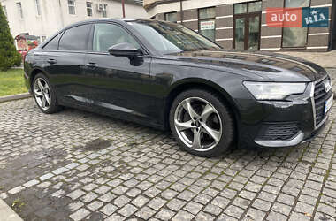 Седан Audi A6 2021 в 