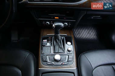 Седан Audi A6 2014 в 