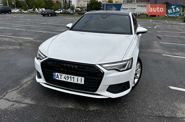 Седан Audi A6 2019 в 