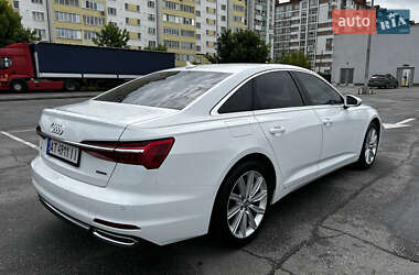 Седан Audi A6 2019 в 