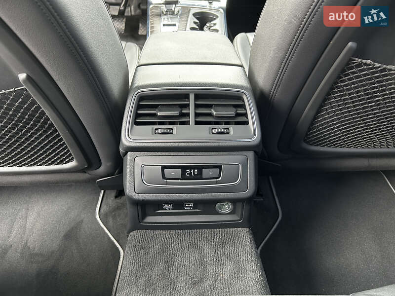 Седан Audi A6 2019 в Івано-Франківську