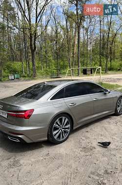 Седан Audi A6 2019 в 