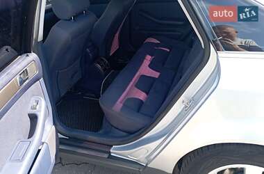 Седан Audi A6 1997 в 