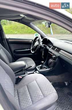 Седан Audi A6 1998 в 