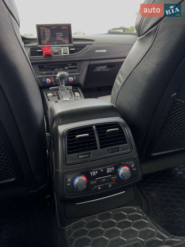 Седан Audi A6 2011 в Черновцах