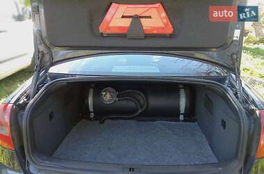 Седан Audi A6 2002 в 