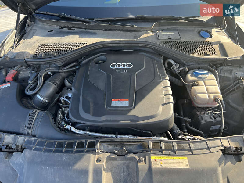 Седан Audi A6 2015 в Киеве