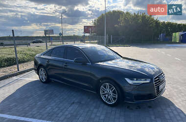 Седан Audi A6 2015 в 