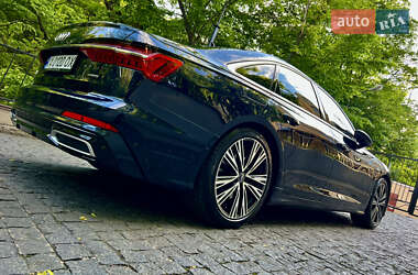 Седан Audi A6 2018 в 