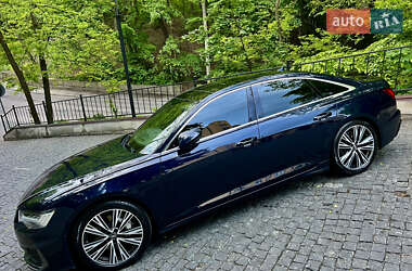 Седан Audi A6 2018 в 