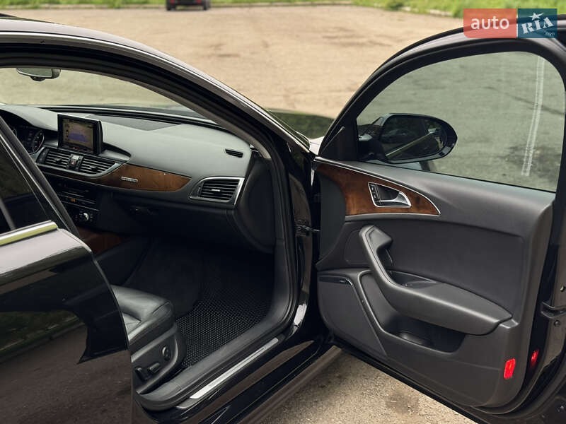 Седан Audi A6 2011 в Ивано-Франковске