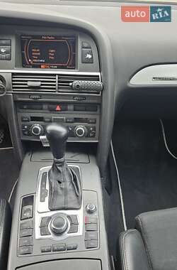 Седан Audi A6 2004 в 