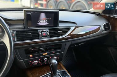 Седан Audi A6 2015 в 