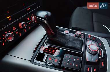 Седан Audi A6 2015 в 