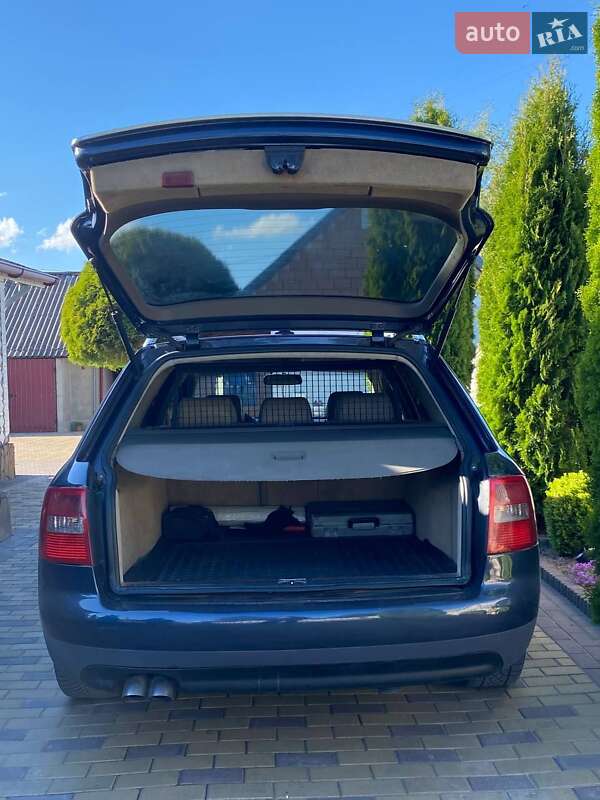 Универсал Audi A6 2002 в Ровно