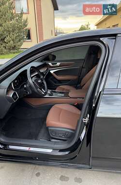 Седан Audi A6 2021 в 