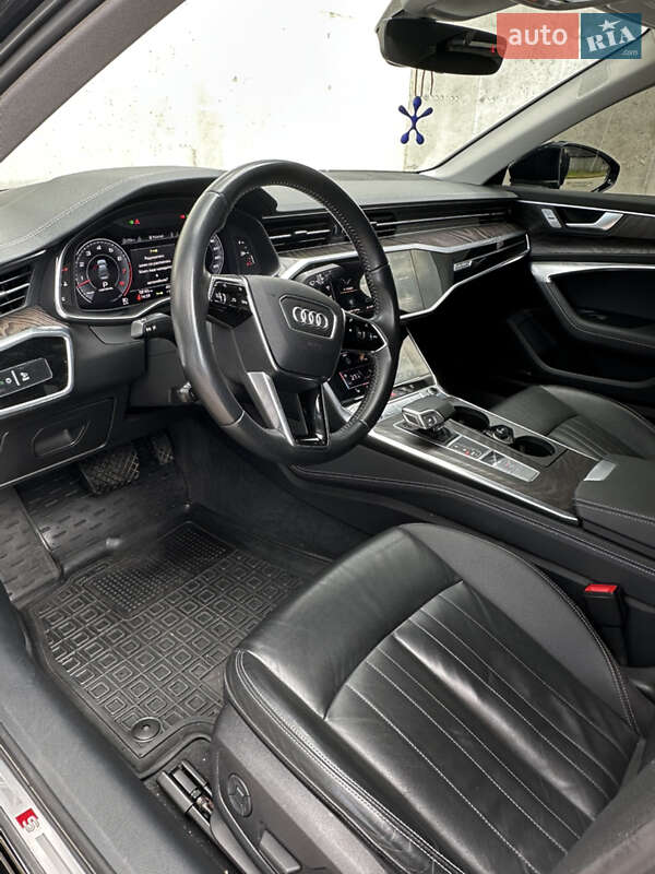Седан Audi A6 2018 в Киеве