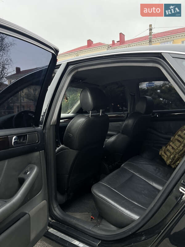 Седан Audi A6 2000 в Чернигове