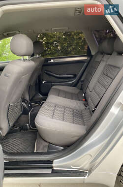 Универсал Audi A6 2004 в 