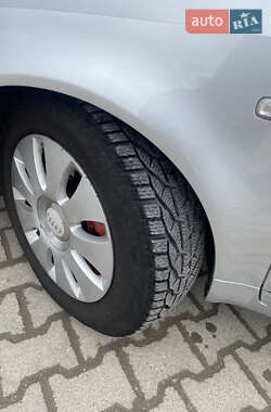 Универсал Audi A6 2004 в 