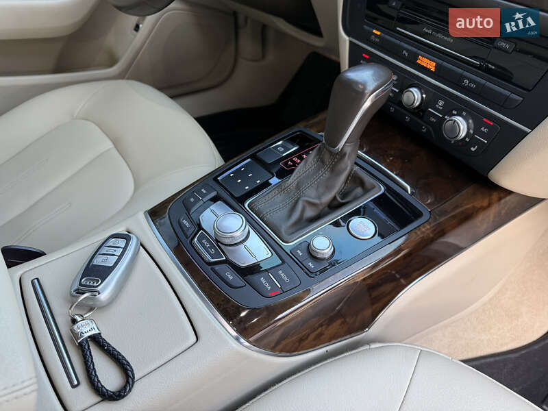 Седан Audi A6 2017 в Ромнах