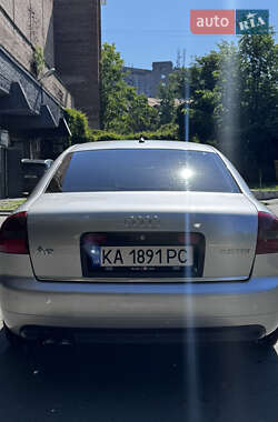 Седан Audi A6 2004 в 