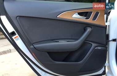 Седан Audi A6 2015 в 