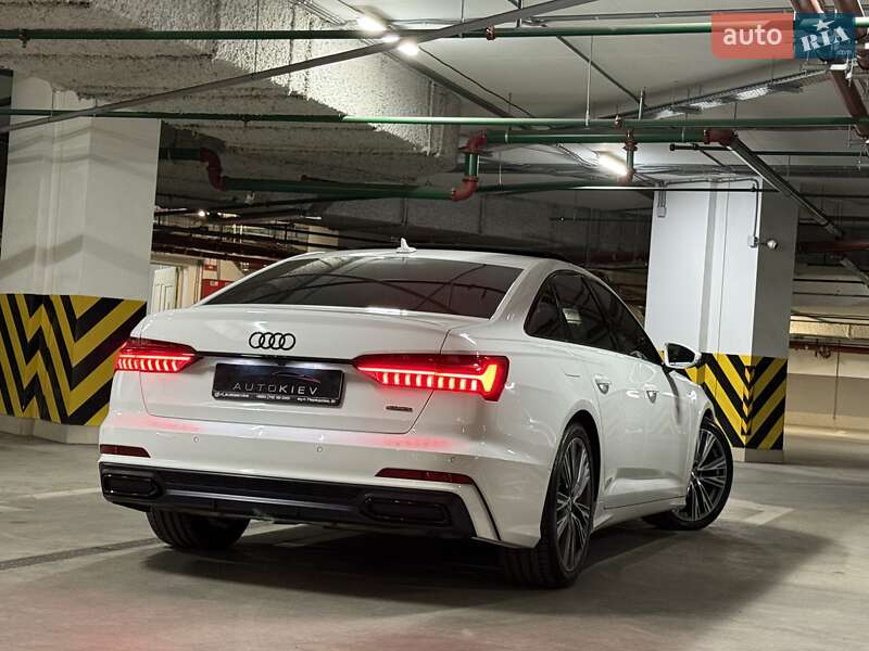 Седан Audi A6 2018 в Киеве