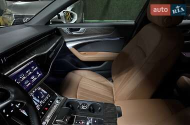 Седан Audi A6 2018 в 