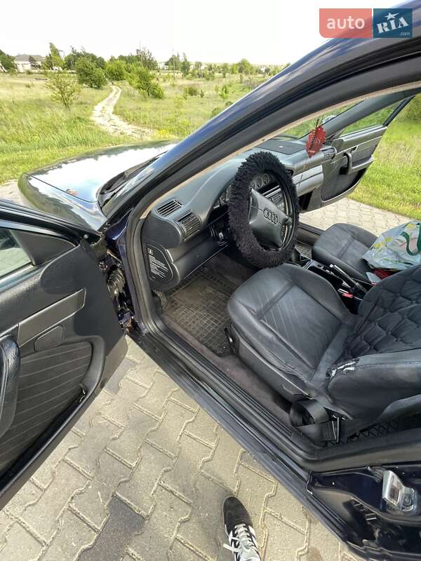 Седан Audi A6 1997 в Яворове
