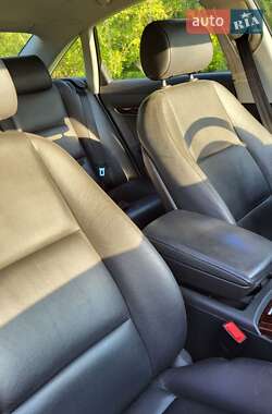 Седан Audi A6 2006 в 