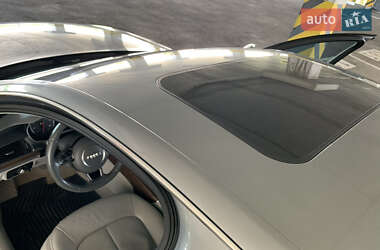Седан Audi A6 2014 в 
