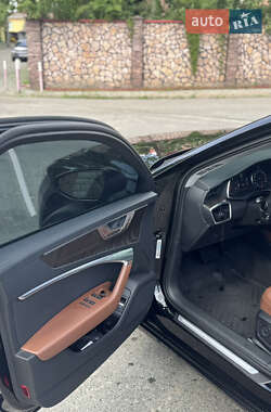 Седан Audi A6 2019 в 