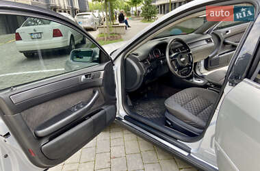 Универсал Audi A6 2002 в 