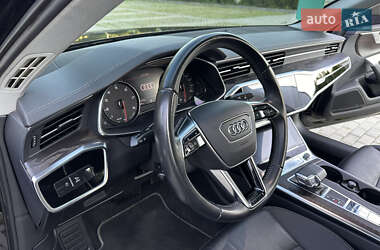 Седан Audi A6 2019 в 