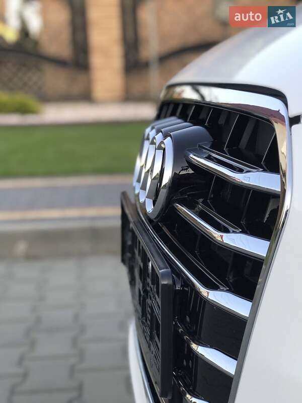 Седан Audi A6 2014 в Луцке