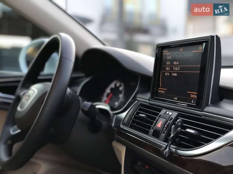 Седан Audi A6 2014 в Луцке