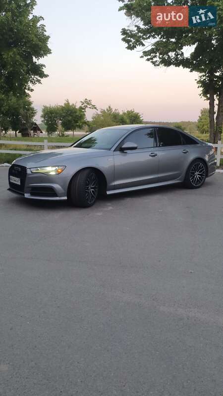 Седан Audi A6 2015 в Киеве