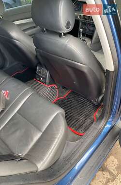Седан Audi A6 2004 в 