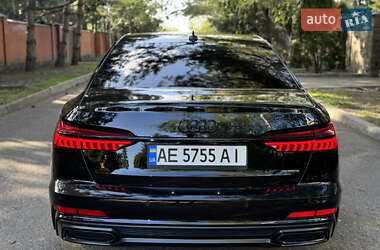 Седан Audi A6 2018 в 