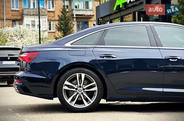 Седан Audi A6 2019 в 