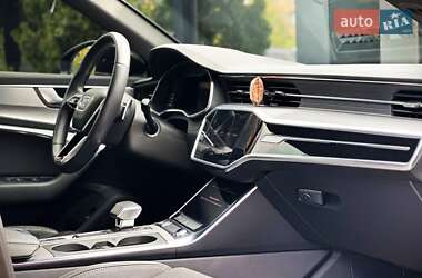 Седан Audi A6 2019 в 