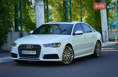 Седан Audi A6 2015 в 