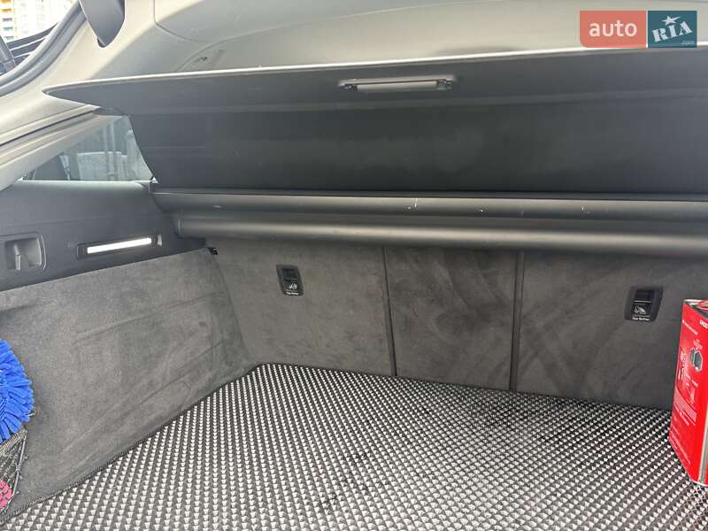 Универсал Audi A6 2019 в Киеве